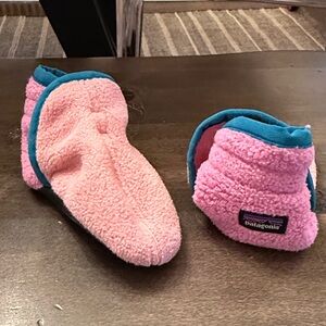 Patagonia Baby Fleece Booties